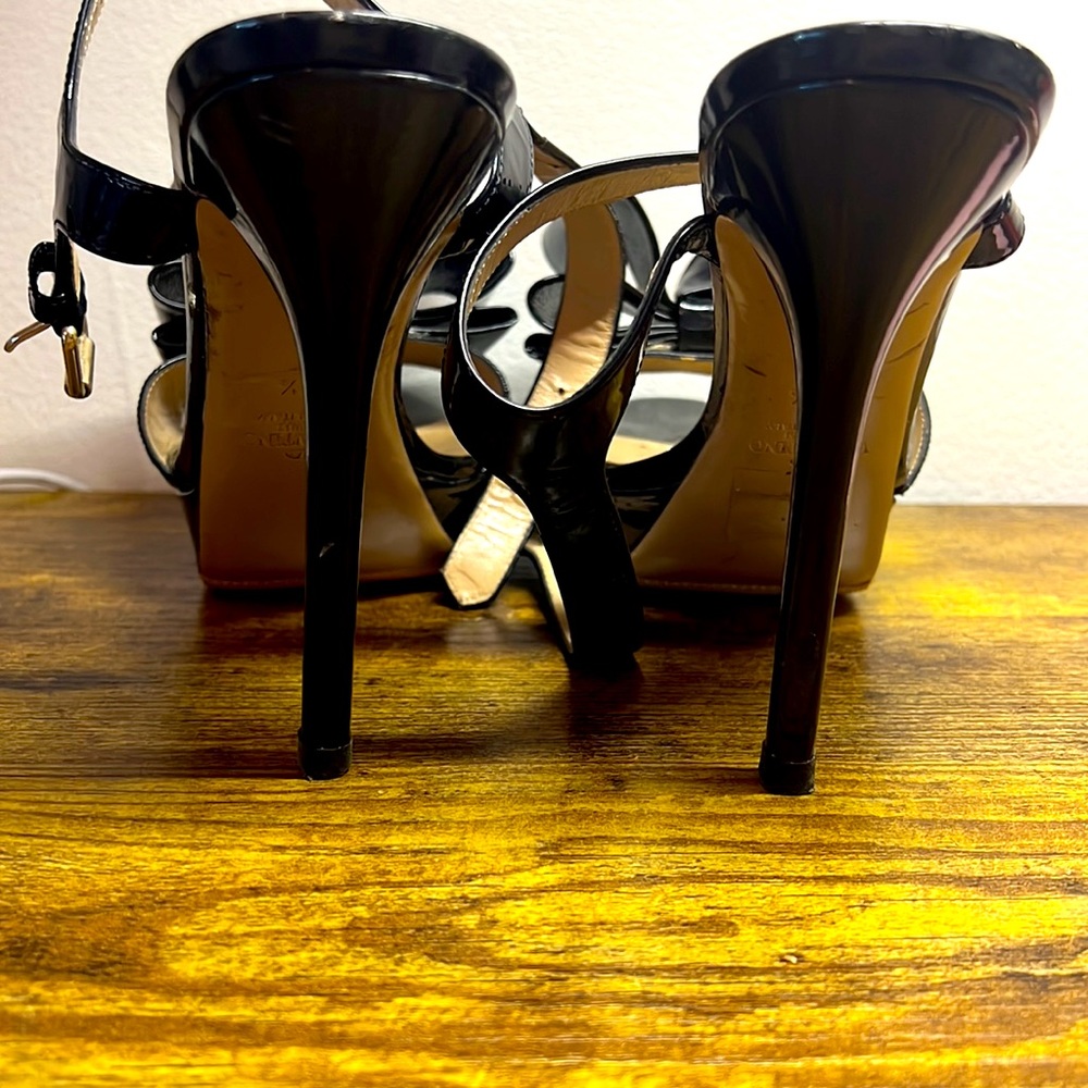 Hello Hello Hello Valetino - image 2